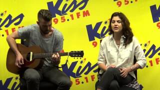 Celeste Buckingham Performs &#39;Unpredictable&#39; At Kiss 95.1!