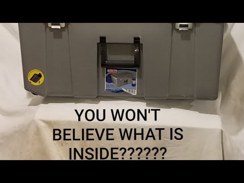 TREASURE HUNTING THROUGH ABANDONED BOXES, UNBELIEVABLE FINDS, VINTAGE ITEMS, UNBOXING VIDEO