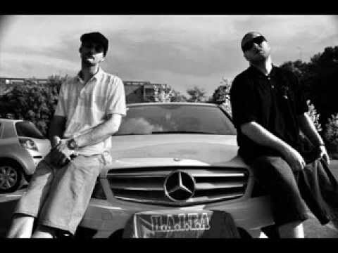 Codu' Penal feat Il-Egal - Plec in Paradis