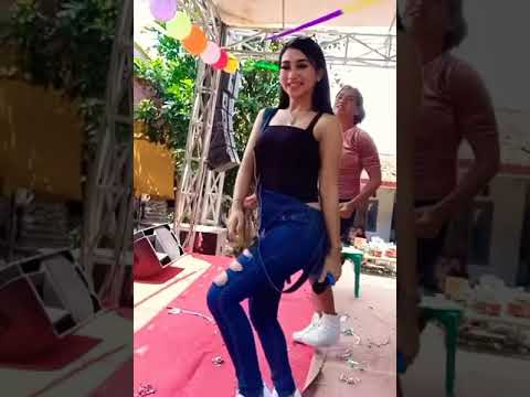 Haruskah Berakhir Vega Jelly seksi