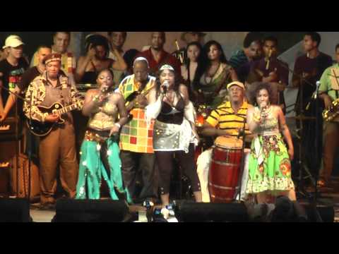 MBILIA BEL & LOKASSA YA MBONGO CON EKA. "LA BOLLONA" EN CARTAGENA