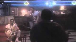 Linda Ronstadt + Aaron Neville   When Something Is Wrong With My Baby