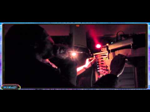 BUNNINGTON JUDAH & UNIFICATION SOUNDSYSTEM (uk\b) - burn di dubplate pt4 @ gent 21-12 -2013