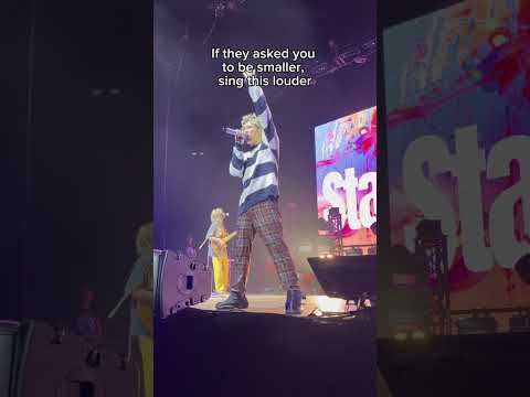 This one hits harder live ⚡️ #ONEOKROCK