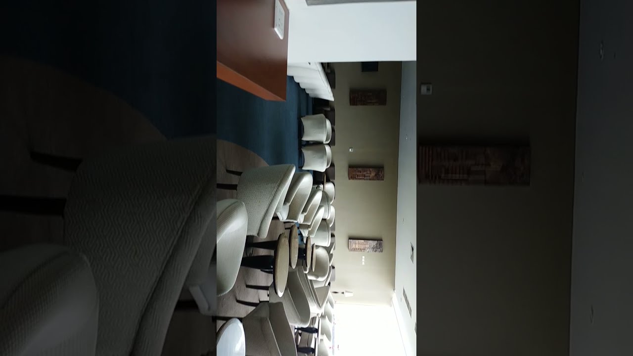 Premier Lounge