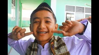 Download lagu Bowo atau Prabowo Mdr Artis Tik Tok Yang Lagi Naik Daun dan Plus IG @bowoo_alpenliebe mp3