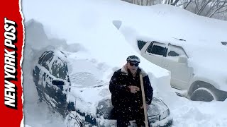 Record Snowfall Buries Russian Cities Under 7 Feet of Snow