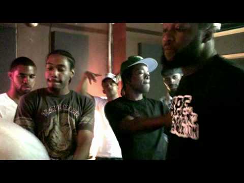 Garci Ft RediRoc And Gillie Da Kid - For The City In Studio Performance