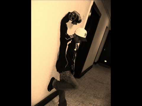 BEE STAXX :GOT A SWAGGER FT. POLO