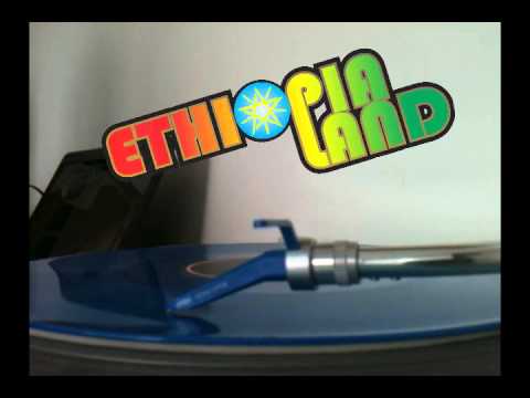 BERNIE LYON - ELENOR RIGBY