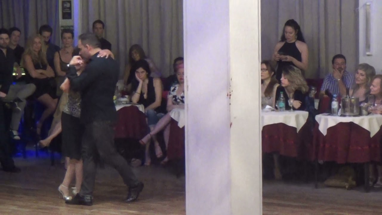 Performance by Coca Cartery with partner, en Club El Beso, Milonga Cachirulo, November 27, 2021