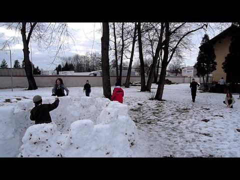 sněhová bitka - 25.2.2009