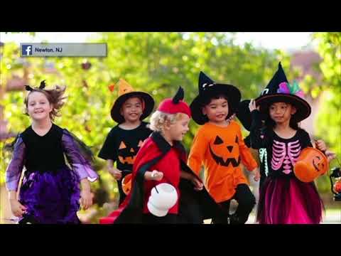 Newton Halloween Parade