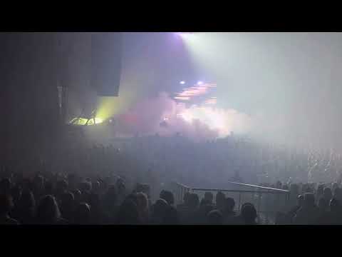 10 personne pour l’hiver / pause Eddy de Pretto (Live Crash Coeur Tour Orléans Mars 2025)
