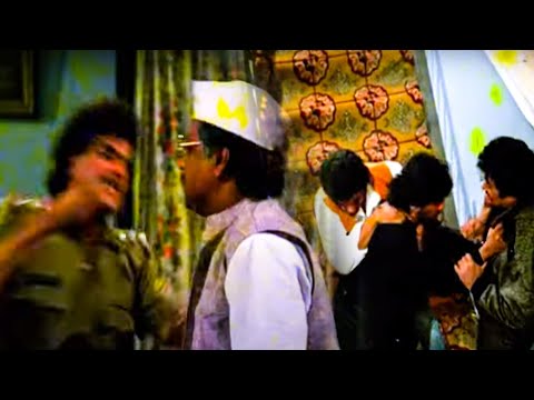 जितेंद्र और चंकी पांडेय ने मिलकर की गुंडों की धुलाई | Bollywood Action Hindi Scene | Kasam Vardi Ki