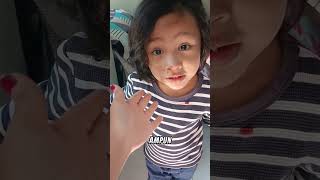 Download lagu Reaksi Mama Ara Liat Hidung Bagas Berdarah Mimisan. Mama Cari Daun Sirih Buat Mampetin Darahnya Ya 🌿 mp3