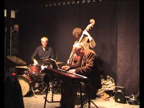 Jos van Beest - "As Time Goes By" with "Misty"