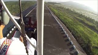 很多年前駕著HAWK輕航機降落在輕航機戰備道