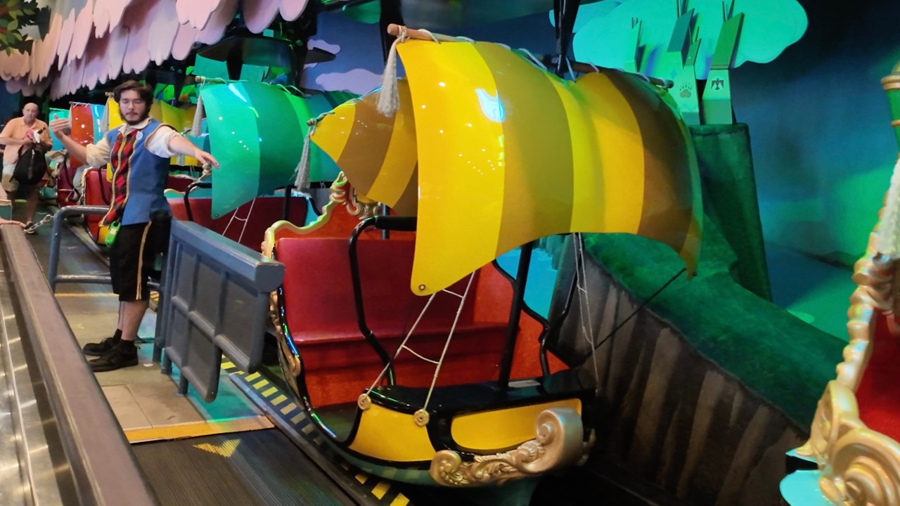Vista previa del video POV de Peter Pan's Flight