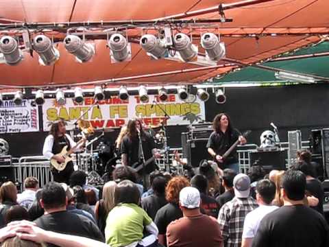 Metal 101 performing Megadeth's 