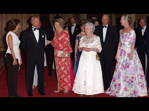 Queen Elizabeth II hosts Jubilee dinner for European royals (2002)