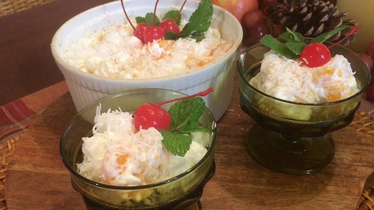 HOLIDAY AMBROSIA FRUIT SALAD