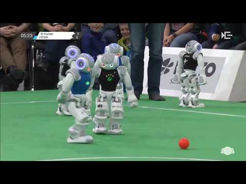 GO 2015 SPL Finals: Nao-Team HTWK vs. B-Human 1st half