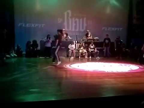Woop'Z vs Hebreus 11 - Batalha na Vila 2012