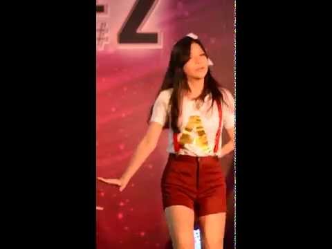 N' Kratai Ruzova cover A-Pink - My My @ Esplanade cover dance Stage 2 150613