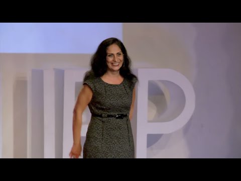LA FUERZA DE TU VOZ: | Marina Huerta | TEDxUPP