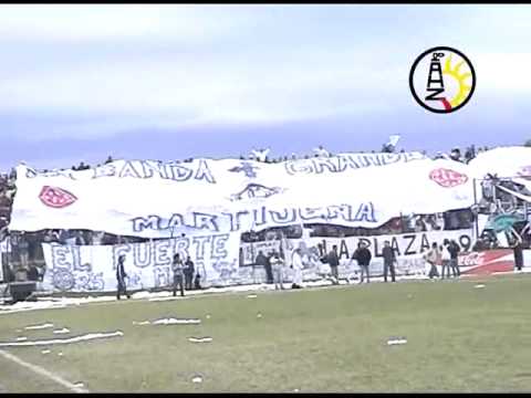 "El público copó el estadio de Zapla" Barra: Los Borrachos del Mastil • Club: Altos Hornos Zapla