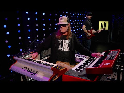 Polyrhythmics - Funky Miracle (Live on KEXP)