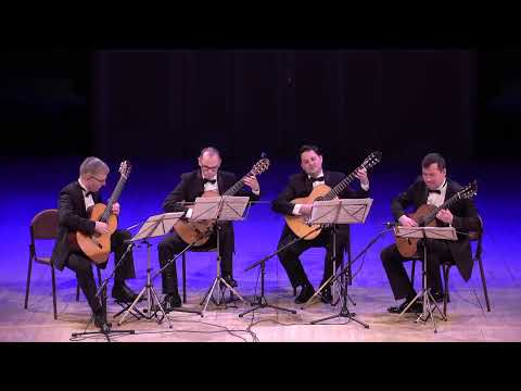 Frauchi Guitar Quartet. «Посвящение Астору»