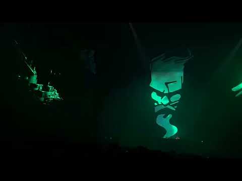 THUNDERDOME OMEGA FRIDAY RUFFNECK 03