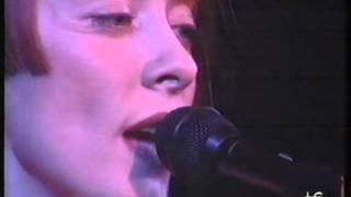 Suzanne Vega gypsy