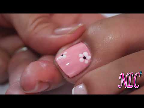 DISEÑO DE UÑAS PARA PIES FLORES SENCILLAS PRINCIPIANTES – FLOWERS NAIL ART – NLC