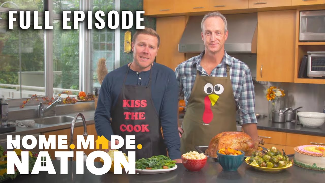 A Big Thanksgiving Celebration in Tiny Kitchens(S3, E23) | Tiny House Nation | Full Episode