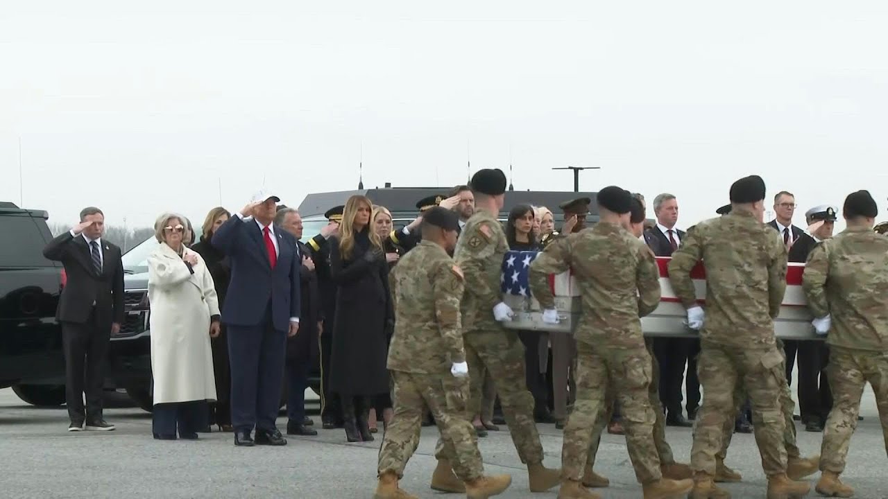 Video | Trump attends return of first US troops killed in Iran war | AFP