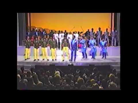 The Manhattans, Cadillacs, Drifters, Temptations & Four Tops - Battle of the Groups (@Apollo 1985)