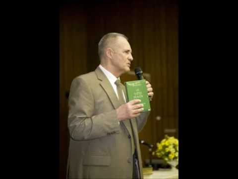 Třicet let mezi mrtvými