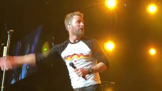 Dierks Bentley- Free And Easy (Down The Road I Go) live in Spokane