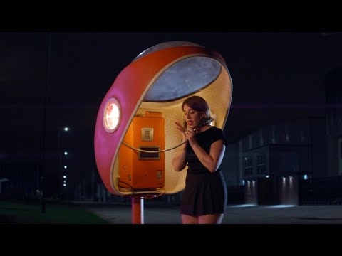 Laura Esquivel - Ya no me duele (Official Video)