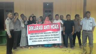 preview picture of video 'Deklarasi Anti Hoax oleh Karyawan  PT. SRK Desa Kuantan Tenang Kecamatan Rakit Kulim bersama Polsek'