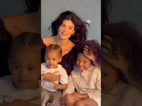 She is really good mom #kylie #kardashian #goviral #fashion #trendingshort #viralshorts #viralvideo