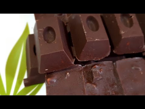 Homemade chocolate recipe without mould//dryfruit chocolate recipe with 3 ingredients