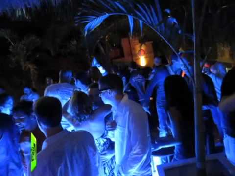 LEE KALT's "Kiss & Fly" dropping BPM Festival Playa Del Carmen - Mexico - HMTV