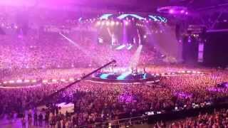 27 Million van LZ7 & Matt Redman tijdens EO Jongerendag 2014