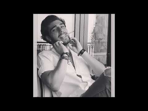 Kosta Sanikidze - 'რა ლამაზად წვიმს'