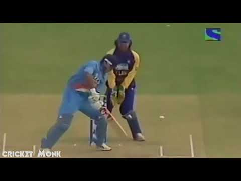 download lagu mp3 mp4 Raina Debut, download lagu Raina Debut gratis, unduh video klip Raina Debut