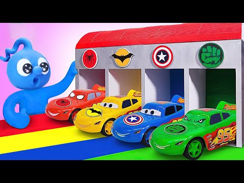 Wheels on the Bus | Four Color Garage Car Toy ???? Kids Songs & Nursery Rhymes